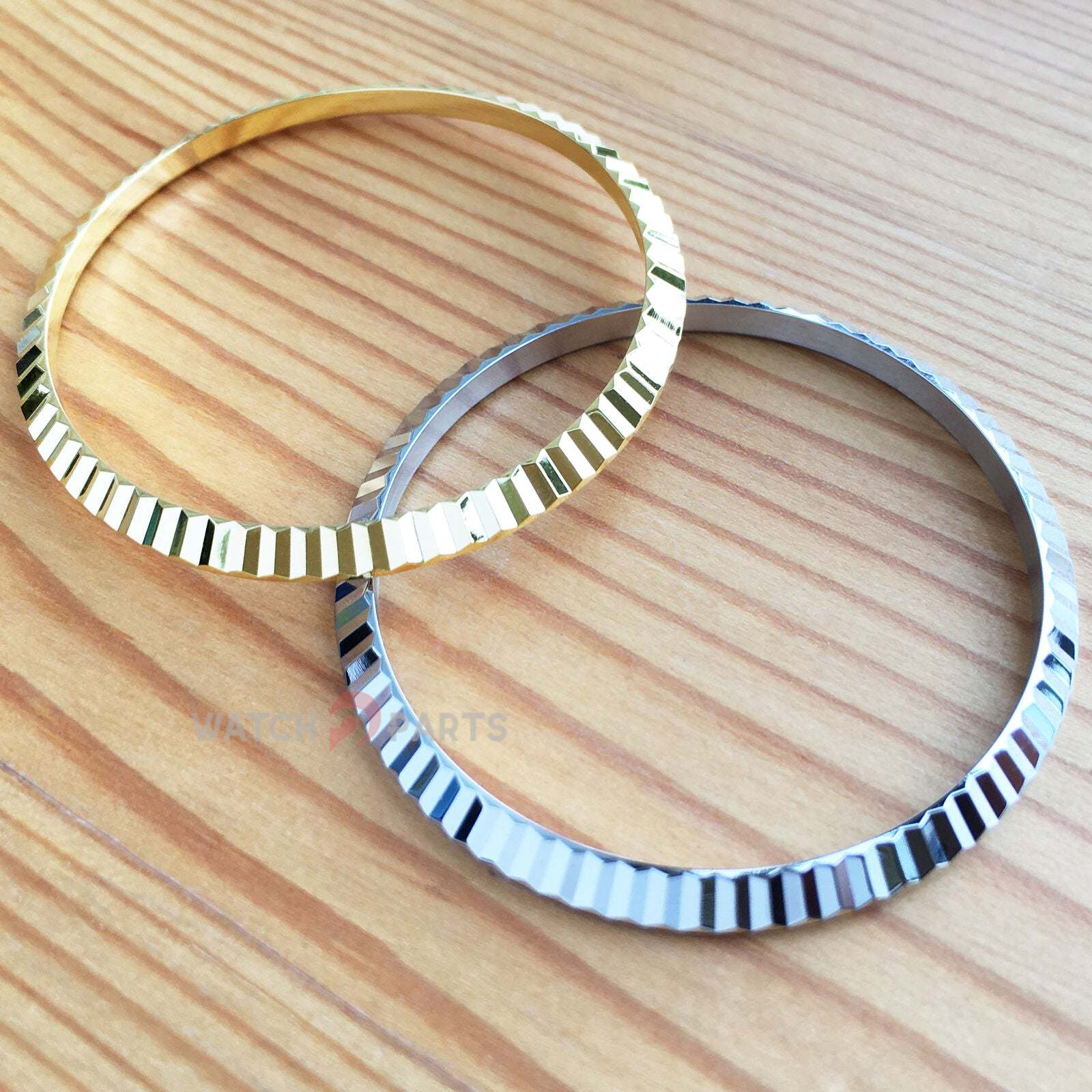Geriffelte Ringlünette aus Sta – Rolex Watch Datejust Bewertung und Preis