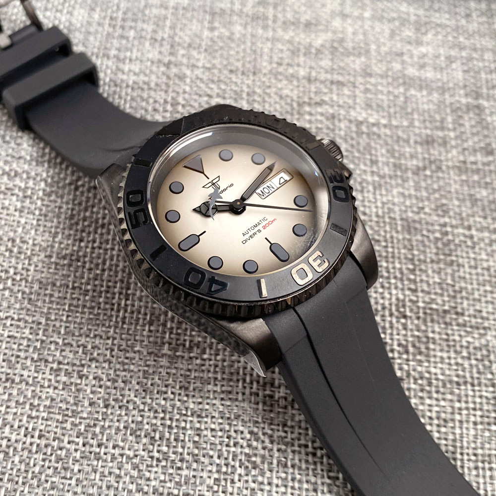 Tandorio 200m wasserdicht nh36 – Rubber Strap Diver Bewertung und Preis